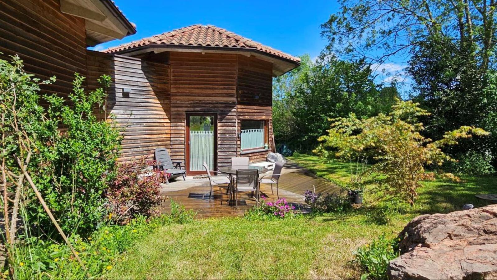 Mini Casa Con Jardin Villa Mungia Eksteriør billede